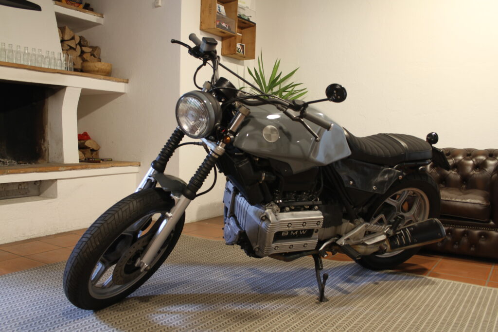 BMW K75 - 7012